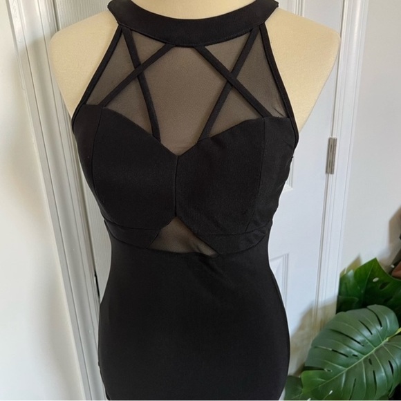 NWT Emerald Sundae, Black, Heavier,Cut-Out w/Mesh Panels, Stretch, Size Large - Picture 2 of 16